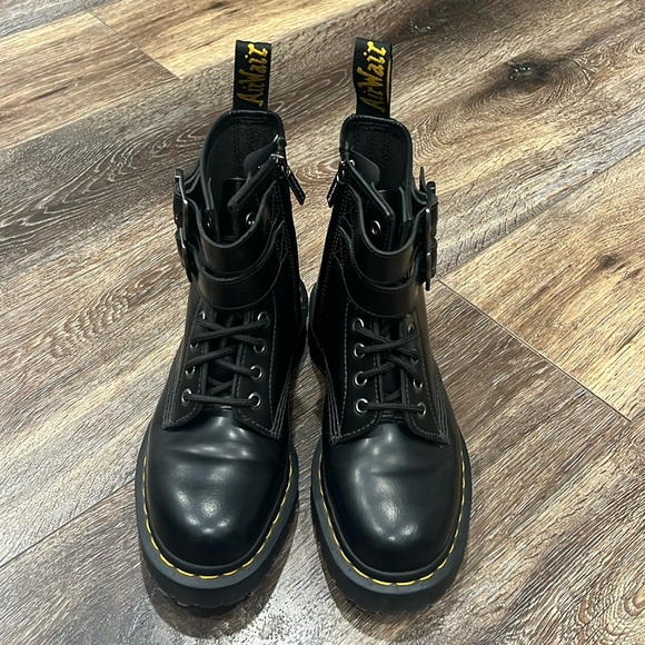 DR. MARTENS BLACK 1460 SMOOTH LEATHER BUCKLE BOOTS 🖤 - Picture 7 of 12